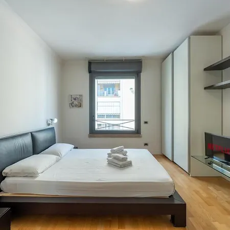 2 Minutes From The Station Charming Apartment *